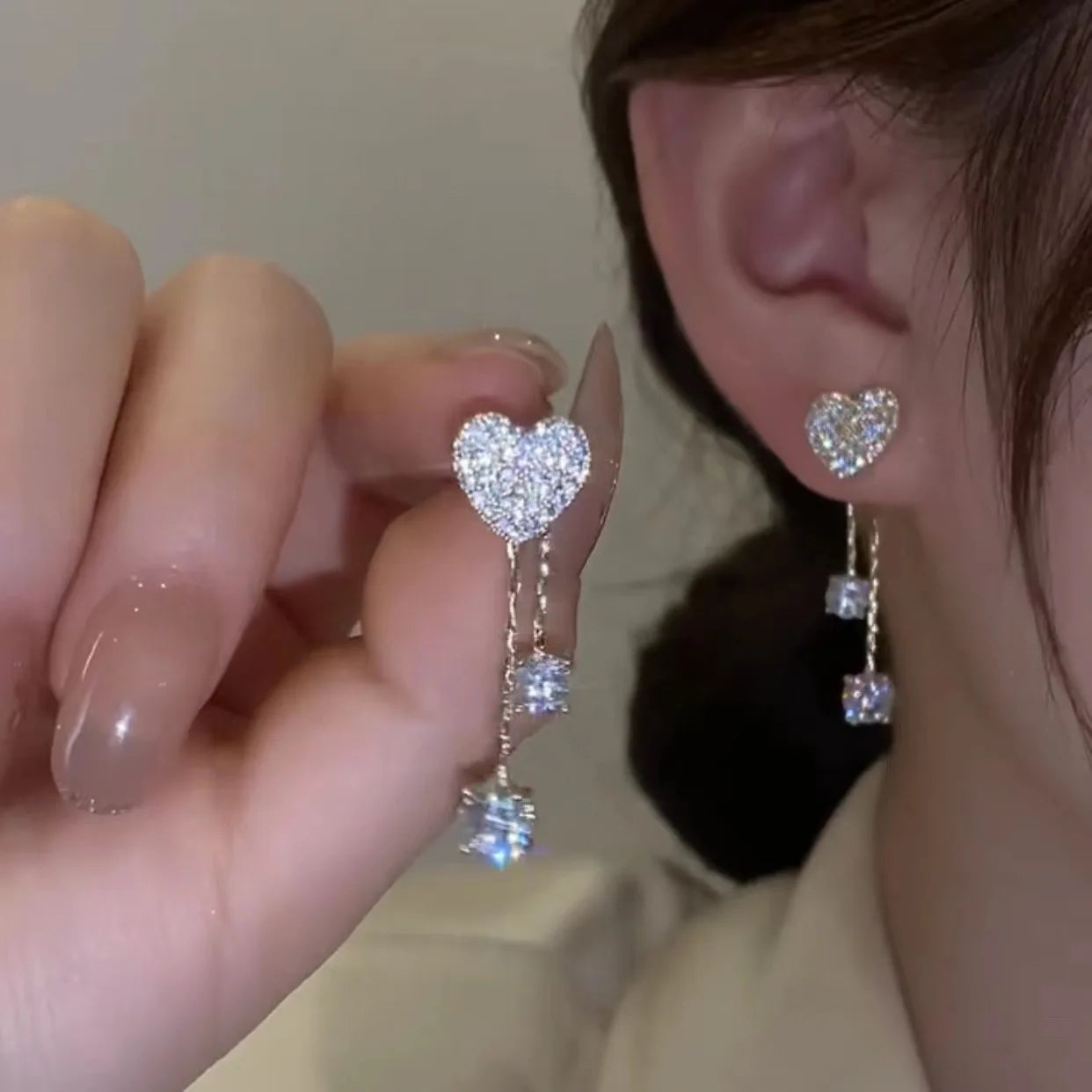 Chic Fancy 925 Sterlings Silver Post Heart Shaped Dangle Earrings Iced Out Zircon CZ Geometric Love Heart Tassel Stud Earrings