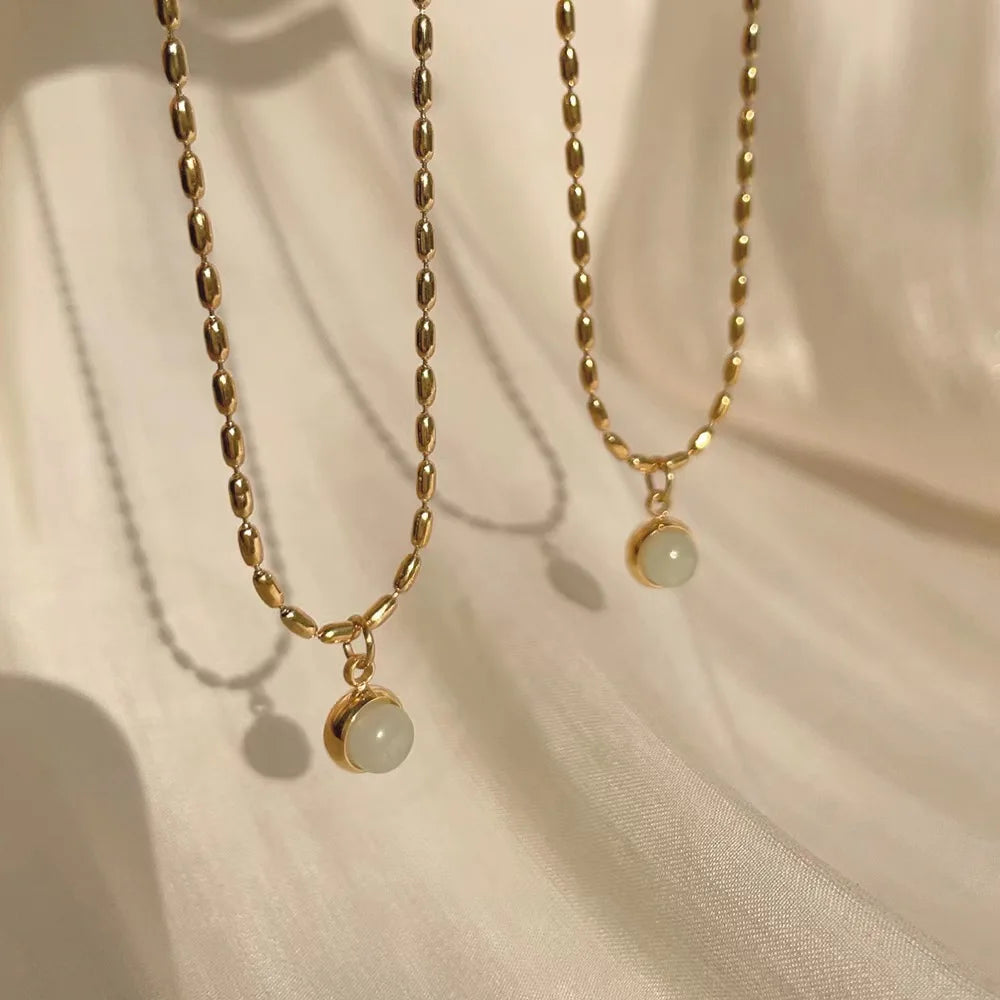 HOVANCI 18K Gold Plated Stainless Steel Necklace for Women Green Natural Stone Oval Bead with Link Chain for Weddings Parties