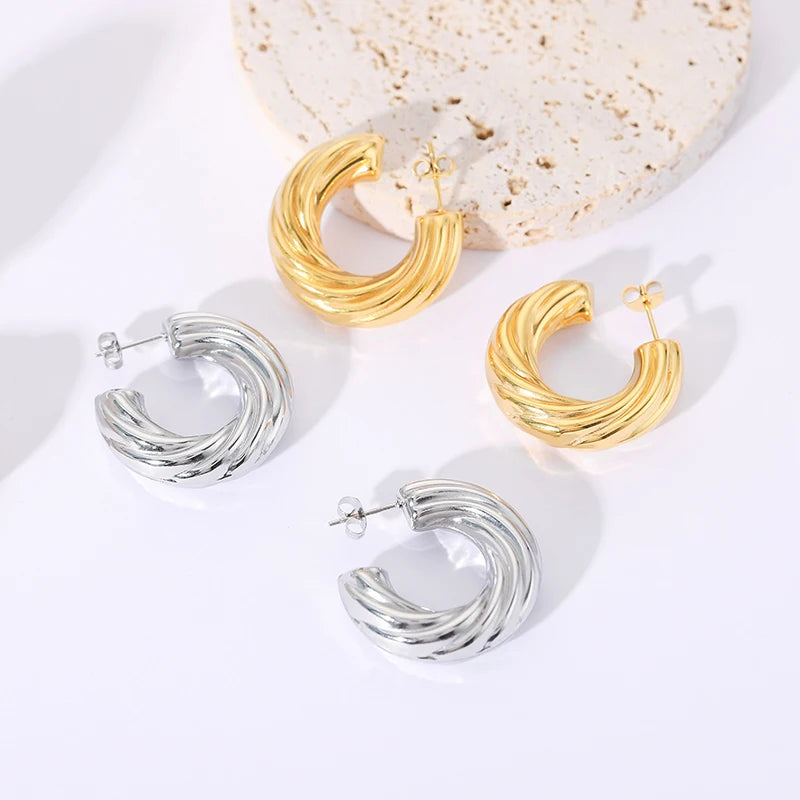 Fashion Jewelry Chunky Thick 18K Gold Plated Wave Pattern Hollow C Shape Open Hoop Loop Statement Earrings for Women