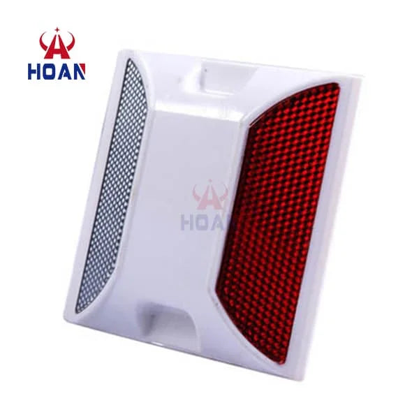 Hight Quality Road Reflector Cat Eyes Reflecting Road Stud 10*10cm Reflective Pavement Road Studs