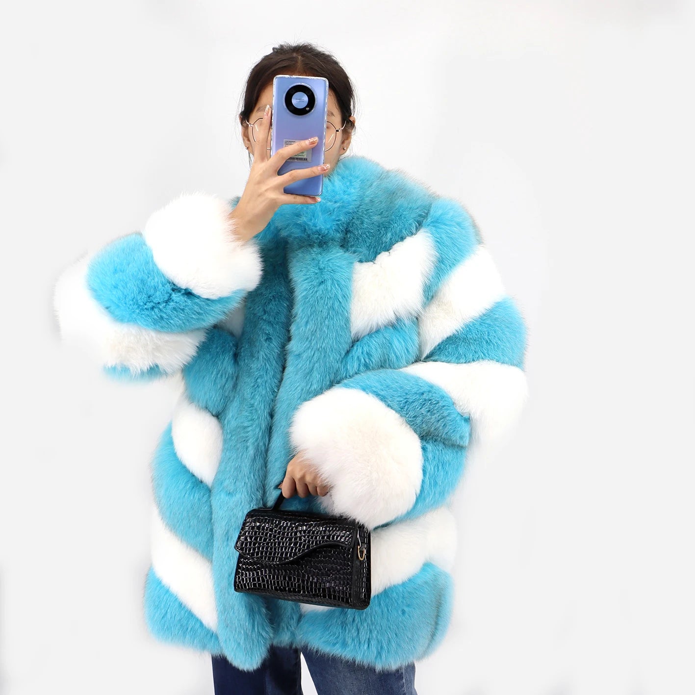 Real Blue Fox Fur Waterproof Streetwear Winter Coat for Women with Polyester Lining