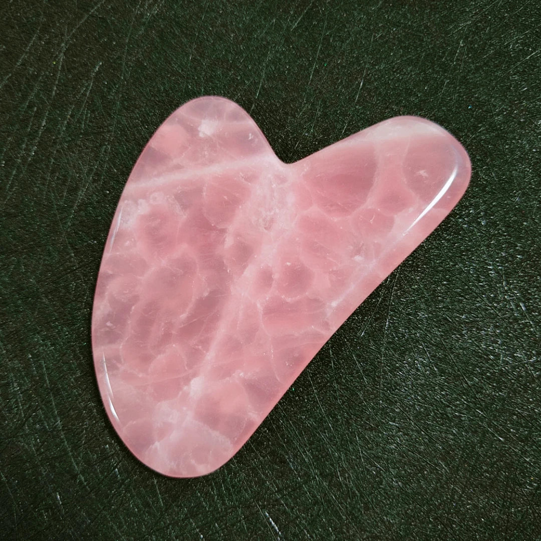 Huiying Full Body Massager Rose Quartz Natural Crystal Heart Stone Facial Gua Sha Scraping Board
