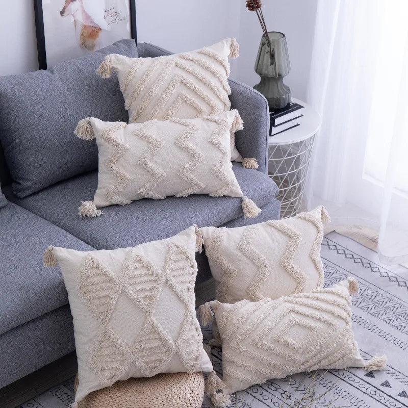 2023 New Design Cotton Linen Tassel Throw Pillow Geometric Plant Boho Hand Woven Embroidery Tufted Cushion Cover for Home Hotel