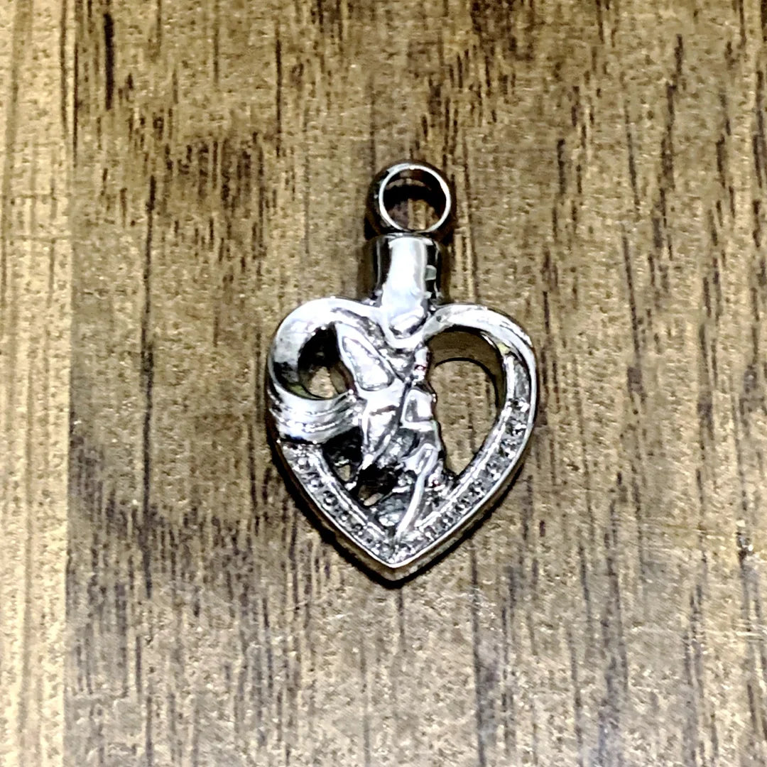 butterfly Angel Heart Cremation Urn Pendant Stainless Steel Girl Angel Keepsake Memorial Holder Necklace Pet Human Locket