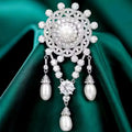 New Palace Women's Brooch 7-8MM Natural Half Hole Rice Shaped Freshwater Pearl Noble Temperament Fine Brooches