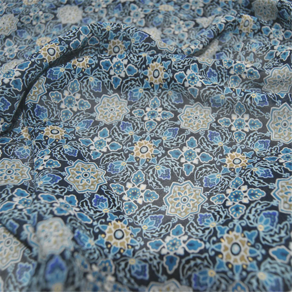 Elegant Blue Flower Newest Printed Soft 100 Pure Silk Georgette Fabric for Graceful Lady Clothes Summer Dress Shawl