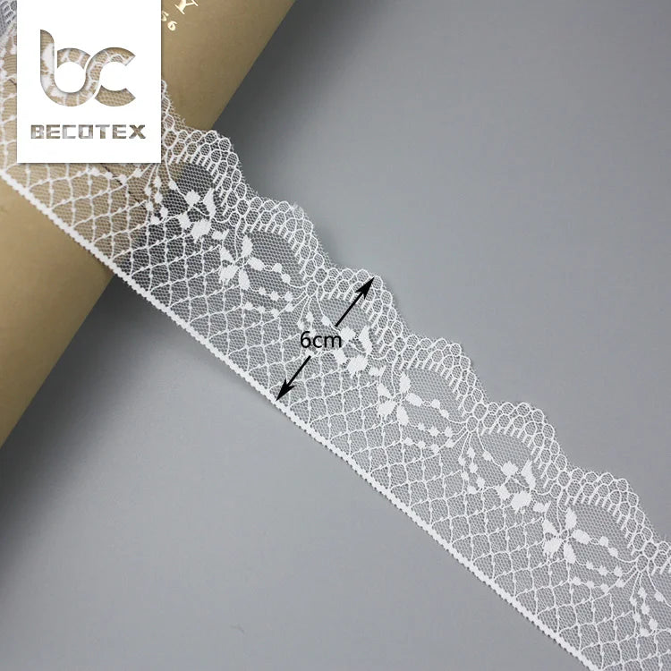 High Quality Exquisite White Flower Lace Trim for Garments and Home Textile Decoration