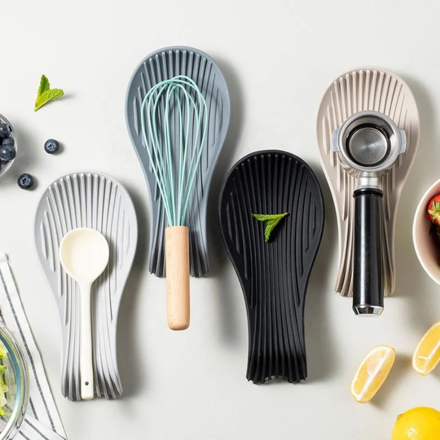 Multicolor Thickened Insulation Silicone Spoon Pad Round Household Kitchenware with Convenient Holder Spatula for Spoons