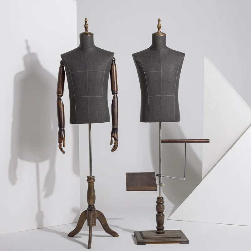 Popular Male Mannequin in Designer Fashion