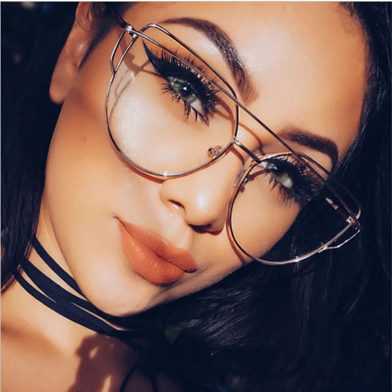 Hot Sale Flat Glasses Fashion Cat Eye Blue Light Frame Glasses Metal Eyeglasses Frame