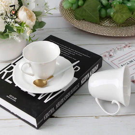 European Style 100ml 200ml Plain White Porcelain Ceramic Eco-Friendly Stocked Espresso Coffee Cup and Saucer with Custom Logo