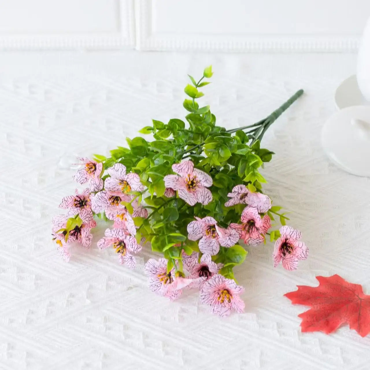 Faux Flower Daisy with Eucalyptus Leaves Artificial Plants Greenery Boxwood Porch Patio