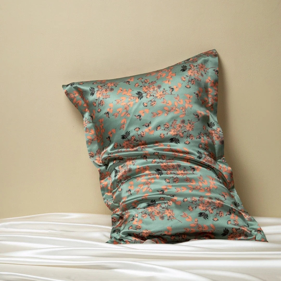 Wholesale European Style Bedding 100% Mulberry Silk Home Textile Green Printing king Size Pillow Cases