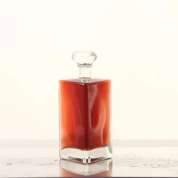 OEM Custom Vintage Glass Bottle Square Perfume Bottle With Wood Cork Lid