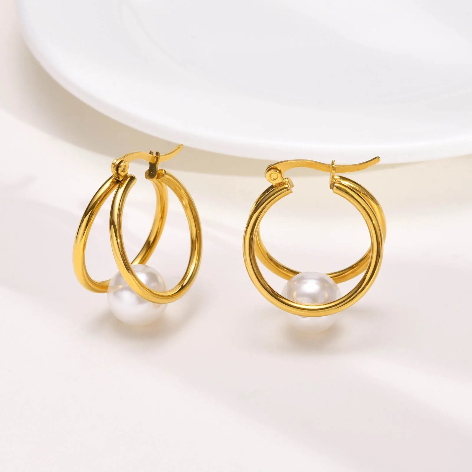 Elegant Women Design PVD Gold Plated Double Layer Pearl Hollow Hoop Earring