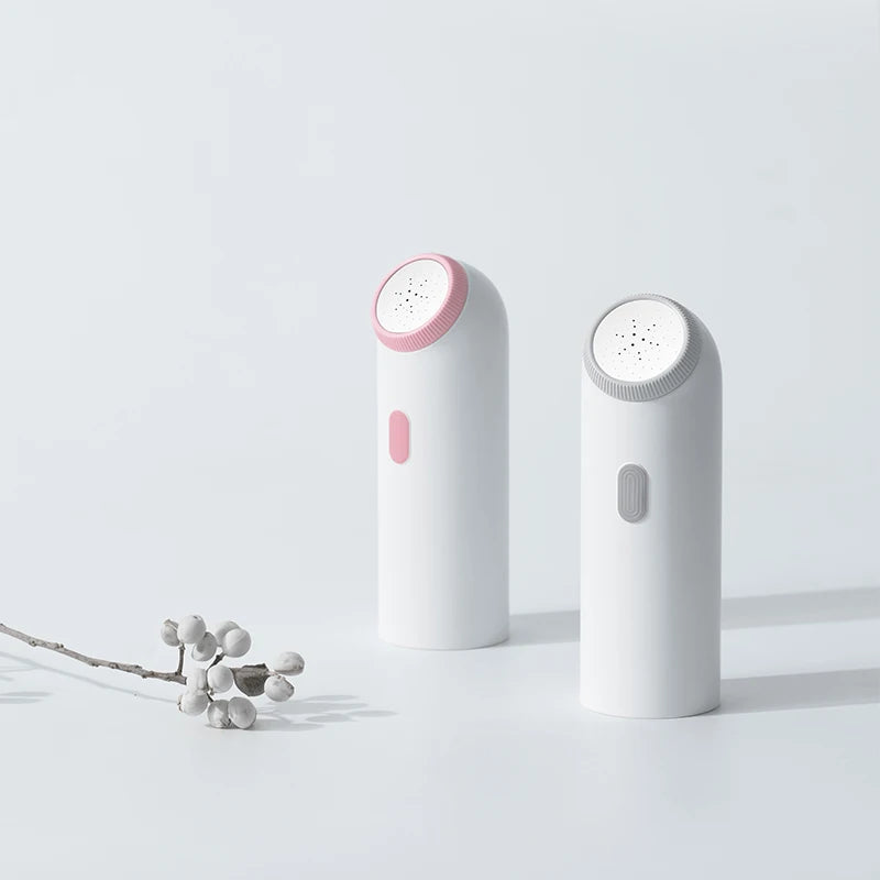 Aquevian USB Chargeable Handheld Water Travel Electric Portable Bidet BottleJet Spray Mini Portable Bidet Sprayer Hygiene