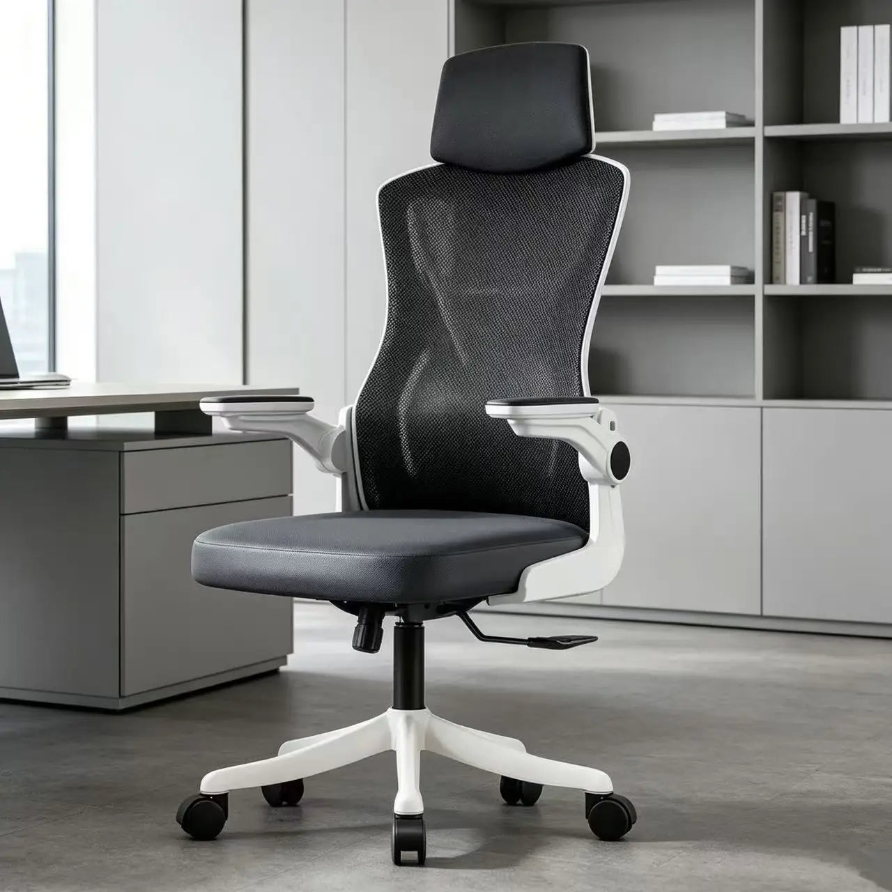 Luxury Modern Mesh Boss Computer Chair Ergonomic Office Chair with Adjustable Headrest Hot Sale for Workplace Use