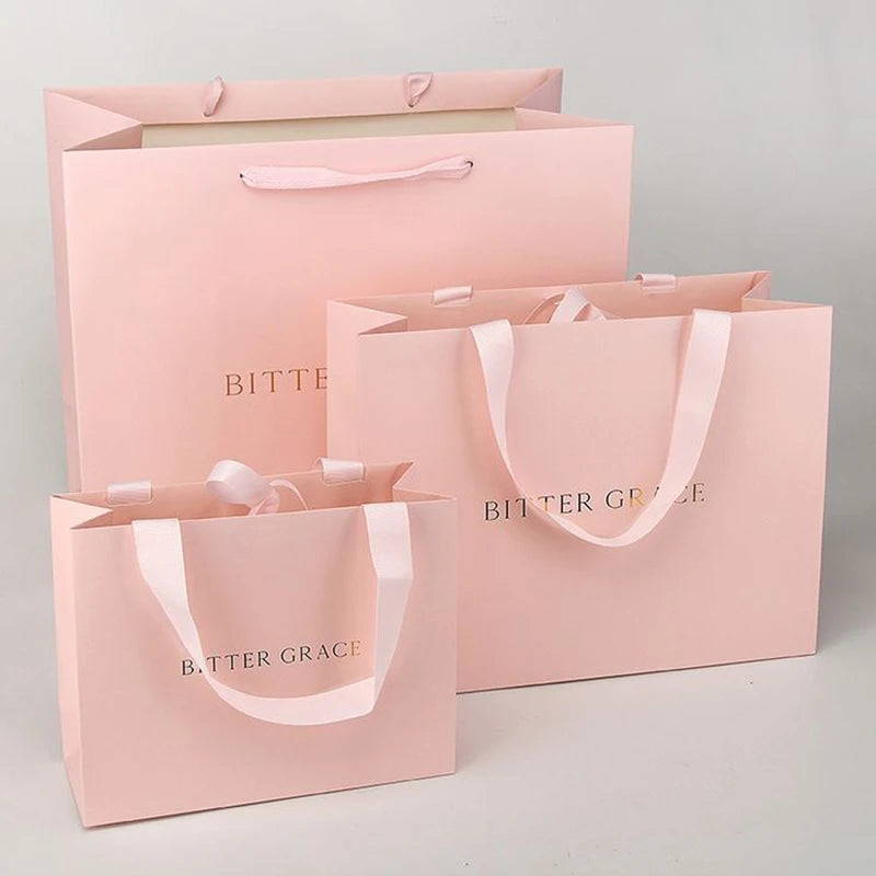 White Paper Bag With Gold Foil Stamping Logo Luxury Shopping Paper Bag With Rope Handles for Cosmetics Jewelry Packaging