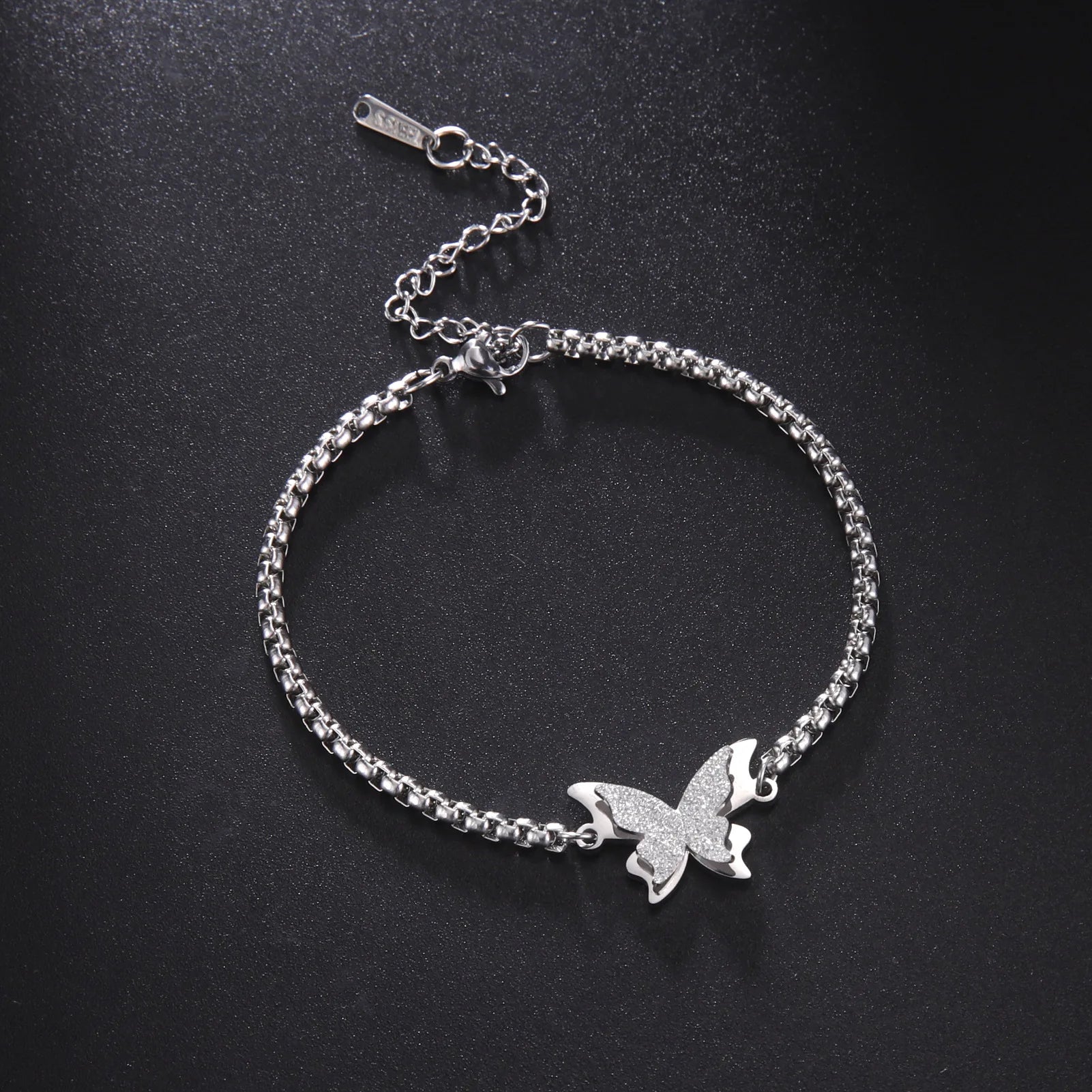 Wholesale 18K Gold Plated Double Layer Stainless Steel 3D Butterfly Bracelet Vivid Trendy Fashion Charm for Women Wedding
