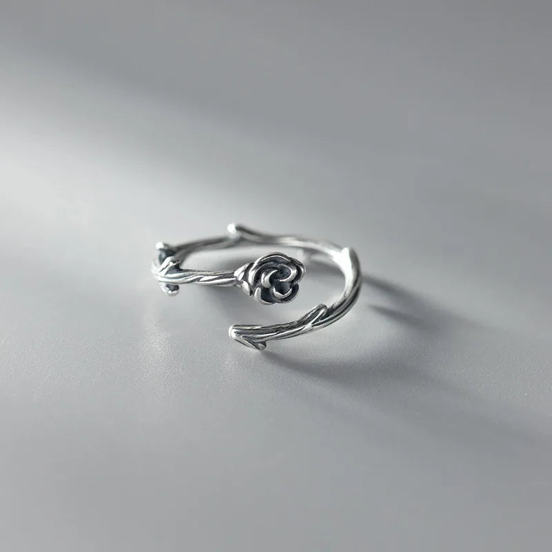 925 Sterling Silver Ring for Women Wedding Anniversary Fine Jewelry Retro Silver Rose Ring Ancient Silver Engagement Ring