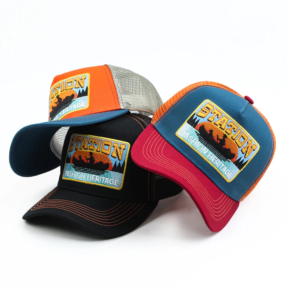 Popular Curved Brim Five-Panel Cotton Retro Hip Hop Puff Embroidery Woven Patch Hunting Fishing Trucker Hats for Men