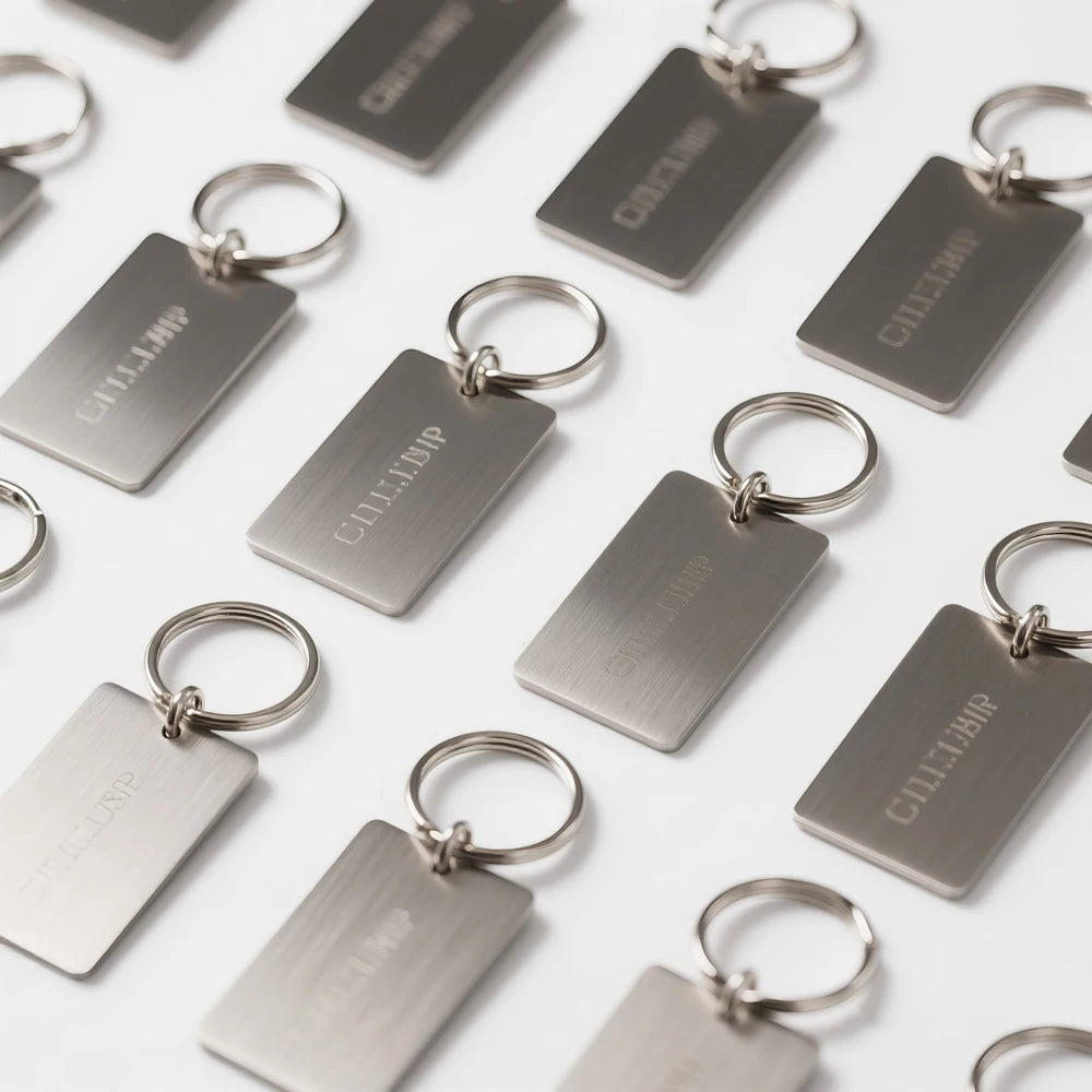 Factory Wholesale Personalized Zinc Alloy Key Chains Custom Logo Fashion Cartoon Design Accessories