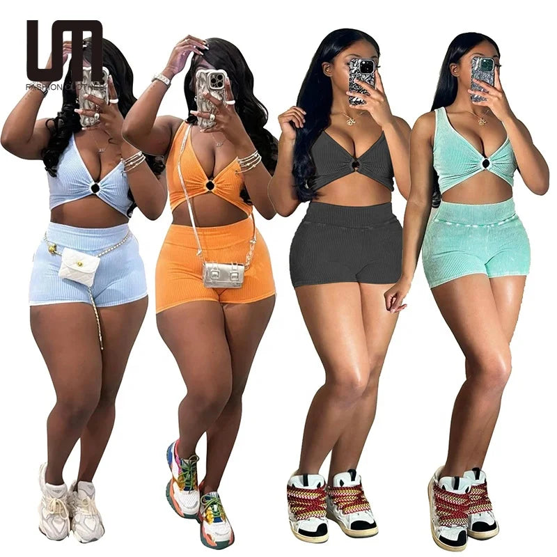2025 Summer Women's 2-Piece Casual Outfit Sleeveless V-Neck Tank Top Knee Shorts Set Pleated for Vacation Streetwear