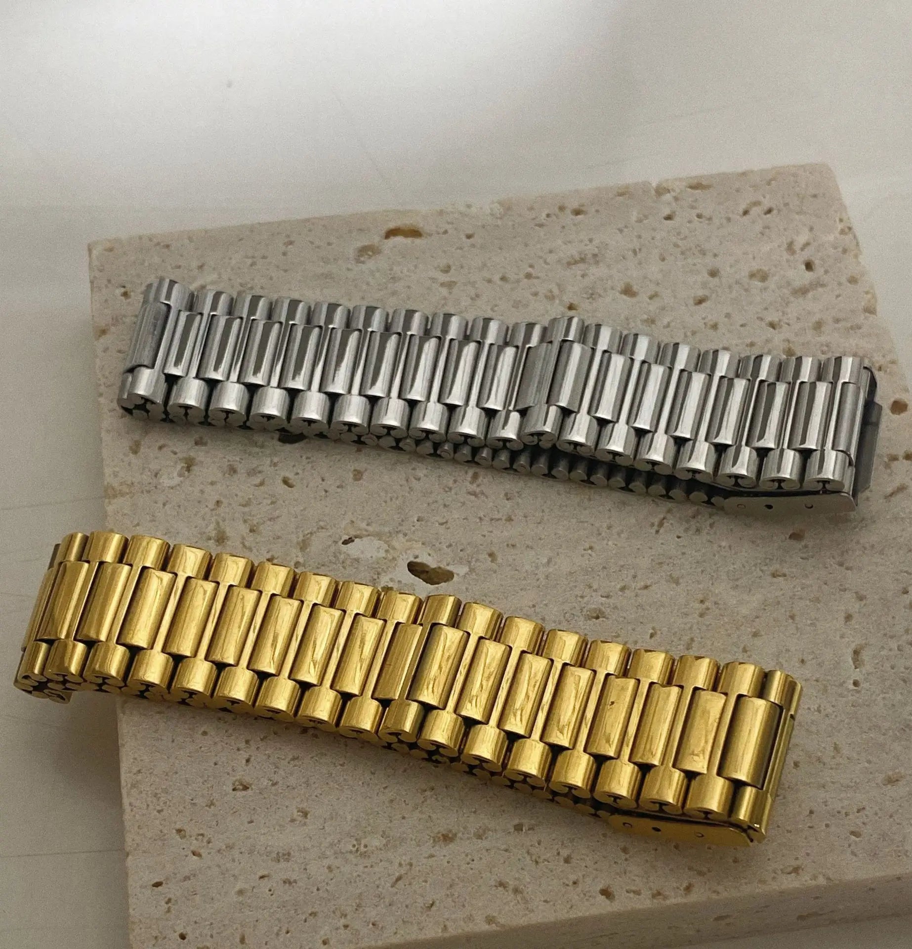 Fenny 18K PVD Plated Wholesale Tarnish Free Classic Hot Seller Chunky Statement Watchband Stainless Steel Bracelet for Women