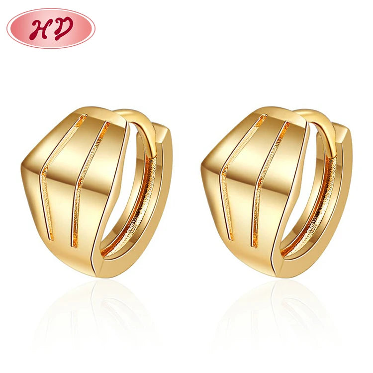 Wholesale Irregular Earrings 18K Gold Plated Jewelry Huggies Earring Women for Girls Stylish