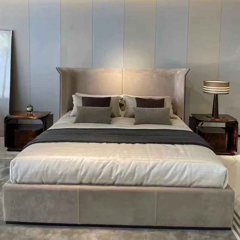 OEM Luxury Italian Modern Bedroom Furniture Set Luxury King Size Bed Frame in Velvet Double Home Furniture and Bedroom Set