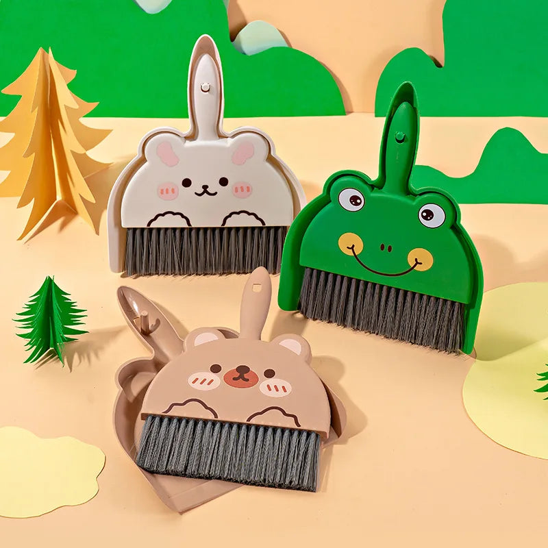 Mini Indoor Home Computer Keyboard Cleaning Set Cartoon Broom Dustpan with Bristle Head for Table Desk Use
