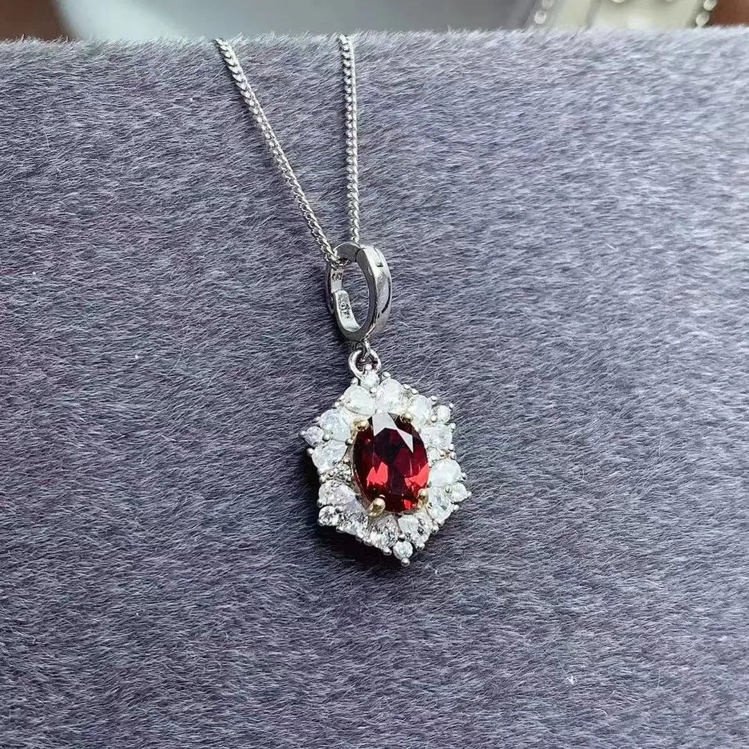 Low MOQ Friendship 925 Sterling Silver Natural Garnet Jewelry Chains and Women Necklace for 2