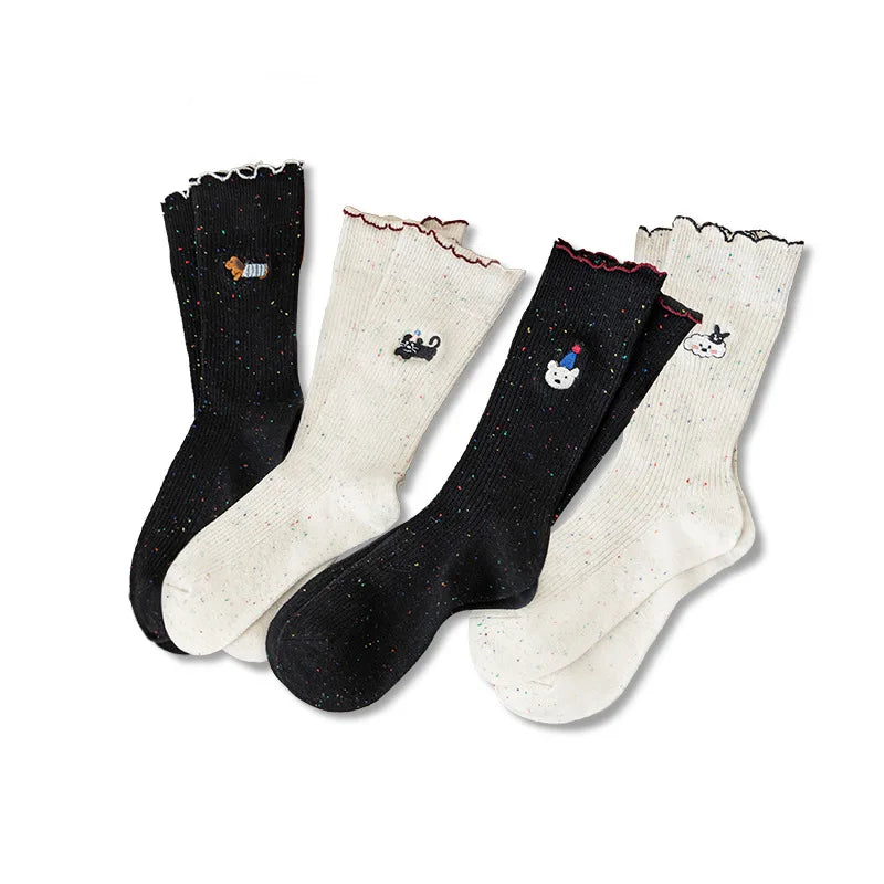 Hot Selling Luxury Breathable Women's Embroidery Crew Socks Cute Cartoon Animal Puppy Design Hot Spring Dots Knitted Pile Socks