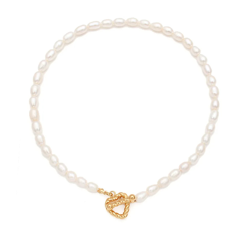 Vintage Gold Plated Stainless Steel OT Clasp Jewelry Freshwater Pearl Choker with Pendent Custom Angle Pearl Necklace for Women