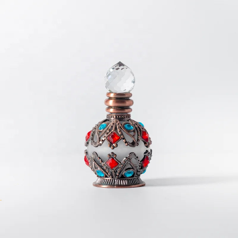 Arabic Dubai Classic Retro Unique Pocket Metal Alloy Perfume Bottle 15ml Essential Oil Attar Glass Bottles for Home Decoration