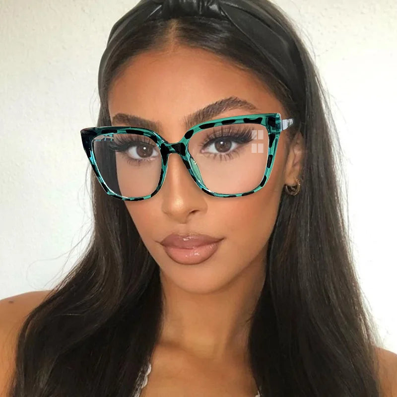 Women Female Optical Fashion Eyewear Tr 90 Spectacle New Frame 2023 Eyeglasses Frames Cat Eye Glasses Frame in Stock