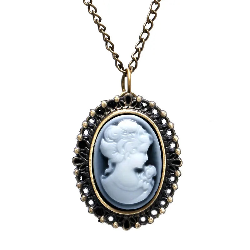 Antique Oval Pocket Watch for Women Vintage Victorian Cameo Locket Necklace Pendant with Chain Gift for Her Birthday Christmas