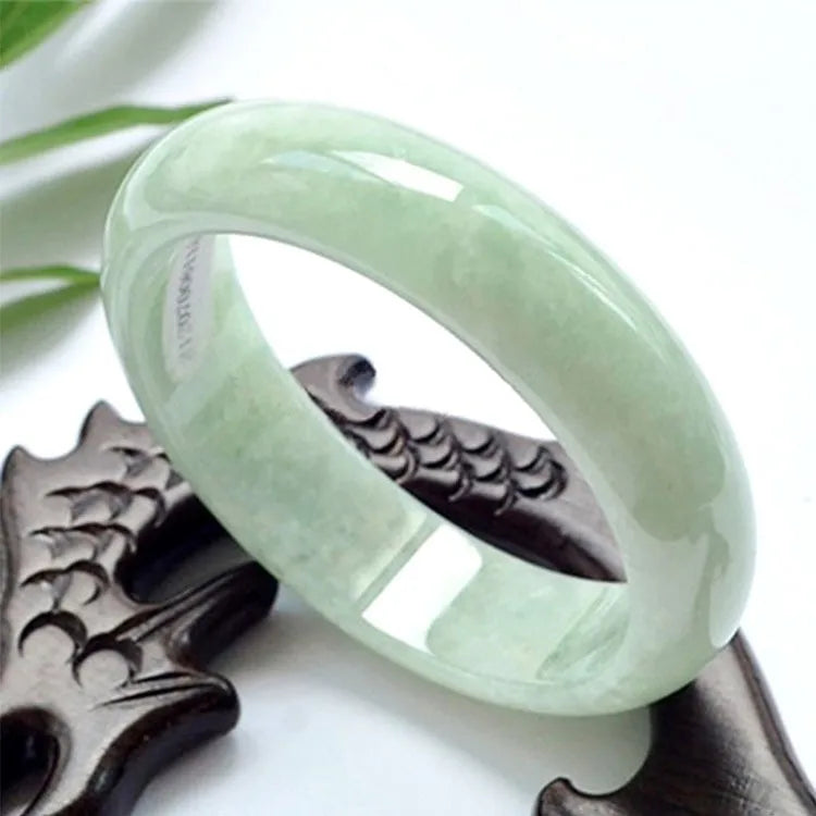 2024 Wholesale Women Genuine Natural Stone Jasper  Light Green Jade Bangles for Amulet Gift
