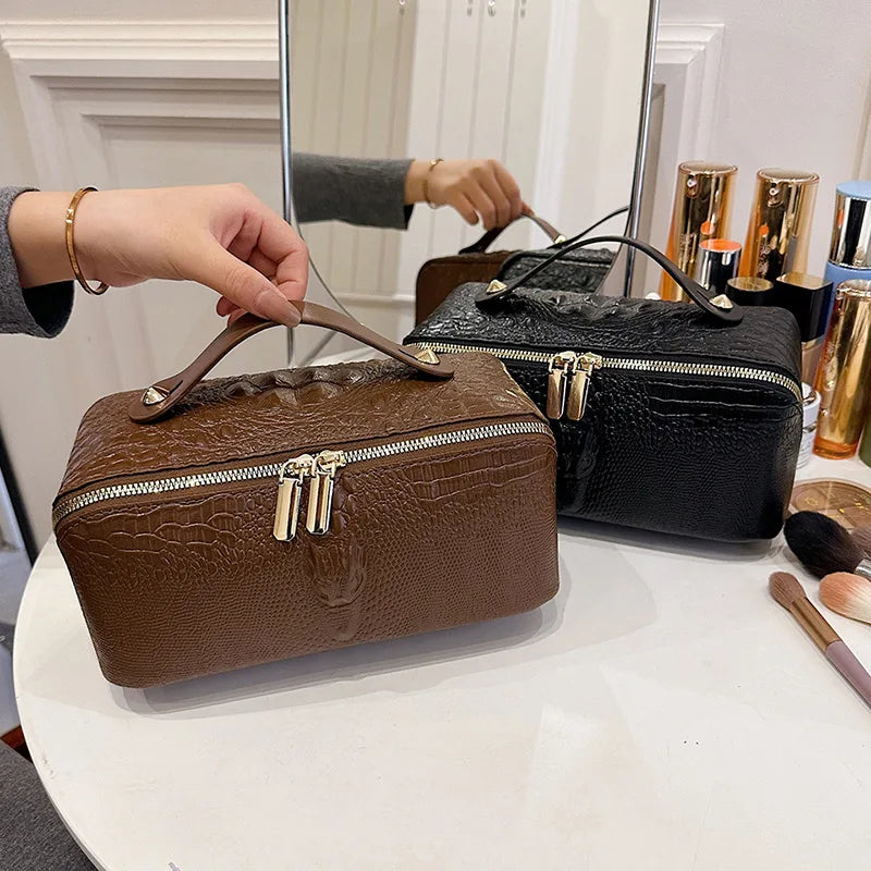 Best Luxury Large Brown Designer Women's Leather Travel Cosmetic Bag with Brush Compartment Holder for Women