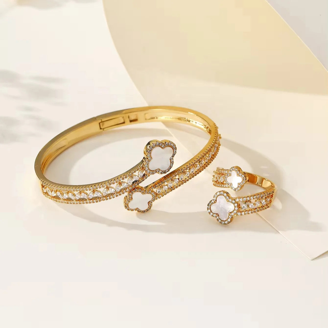 Factory Direct Brass Women Rings Bracelets Minimalist Open Ring Bracelets Diamond Charm Jewelry Set