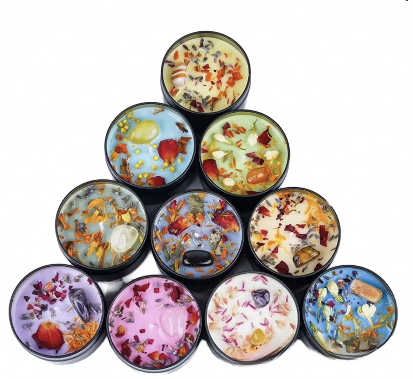Wholesale 2025 New Design Soy Wax Scented Candle in Luxury Glass Jars Handmade New Year Christmas Occasion