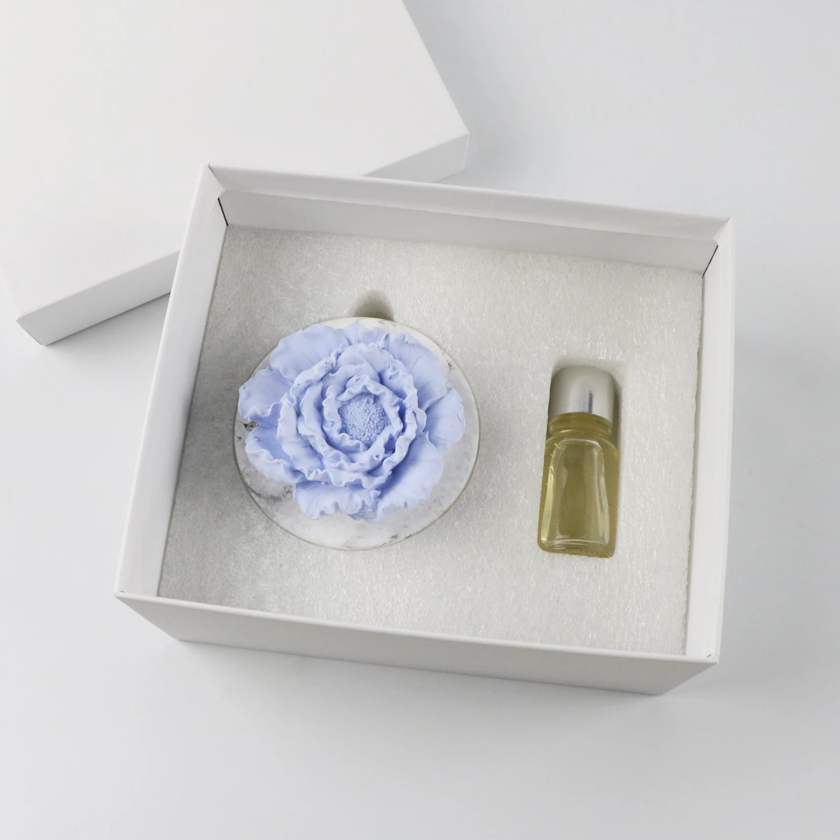 Stocked Handmade Scented Ceramic Solid Peony Flower Air Freshener RoHS Certified Eco-Friendly Reed Diffuser