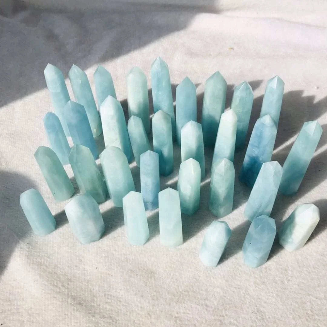 High Quality Wholesale Hand Carved Natural Blue Aquamarine Gmetone Crystal Points for Decoration