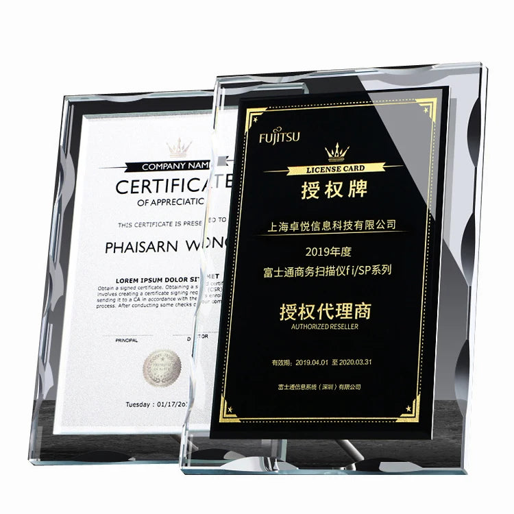 Small Bridge Factory Wholesale Custom UV Printed Glass License Plate High Quliality K9 Crystal Authority Award Plaque