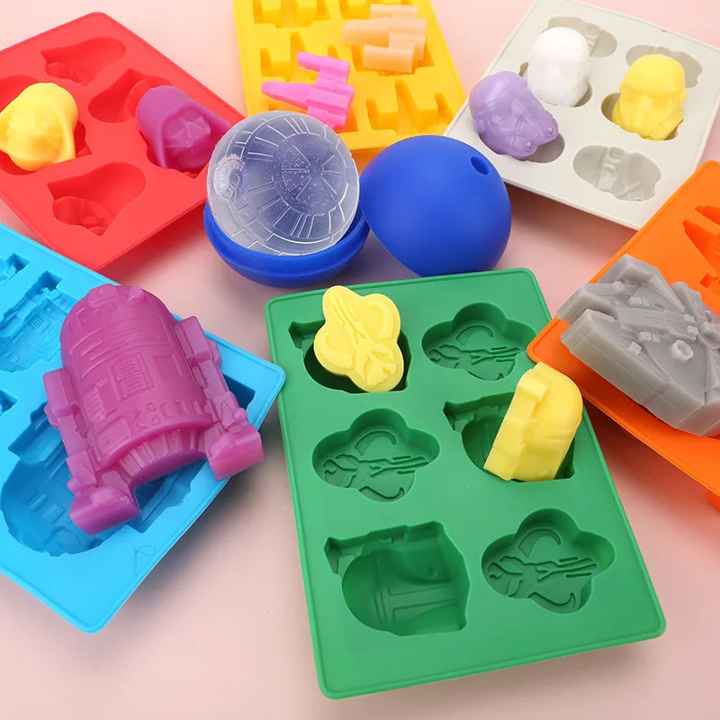 Hot Selling Star Death Shaped for War Wholesale Cheap Silicone Cake Moulds Chocolate Ice Cube Tray