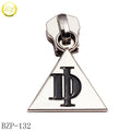 Triangle Shape Brand Letter Zipper Slider Custom Enamel Puller Designs Handmade Black Logo Alloy Puller Tags for Boots