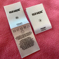 Comfortable Surface Middle Fold Satin Care Labelheat Cut Smooth Feeling Cheap Fabric Label for Shirt