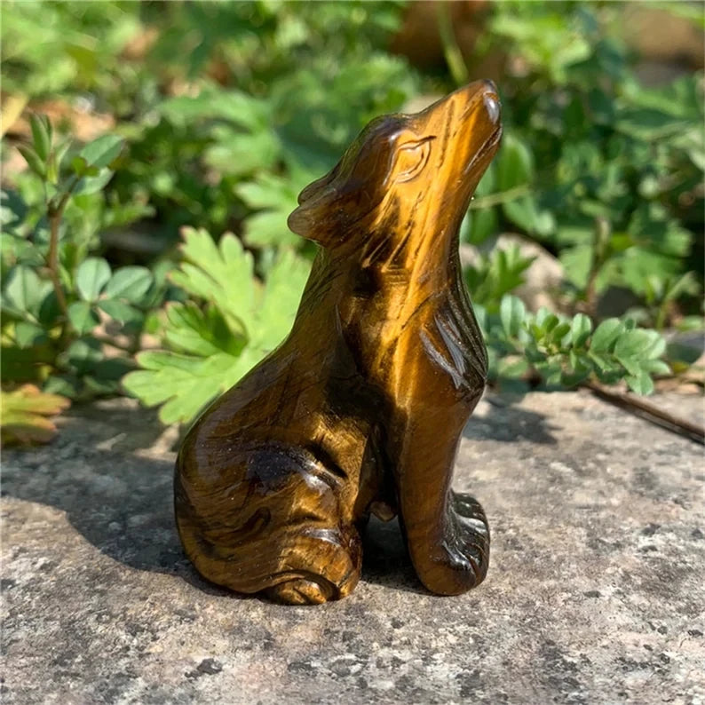 2'' Natural Tiger Eye Carving Howling Wolf Figurine Healing Energy Animal Quartz Wolf Statue for Home Fengshui Decor