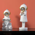 Creative Diver Girl Model Ornament Resin Statue Hand Made Home Toy Desktop Decoration for Children