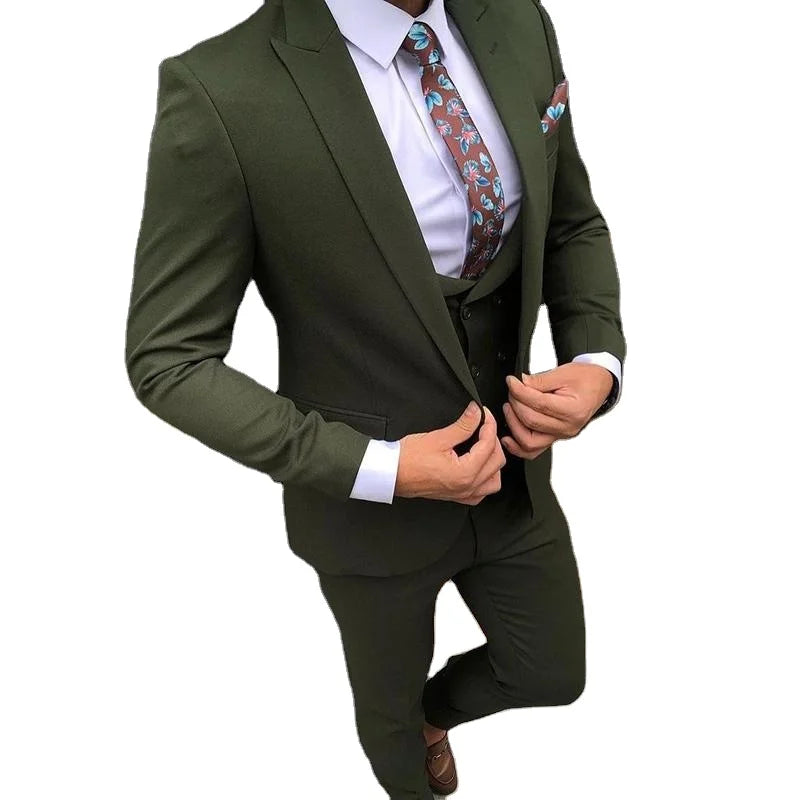 Green Groom Tuxedos Peaked Lapel Mens Dinner Prom Suits Men Suits Wedding/Prom/Dinner Best Man Blazer (Jacket+Vest+Pants)